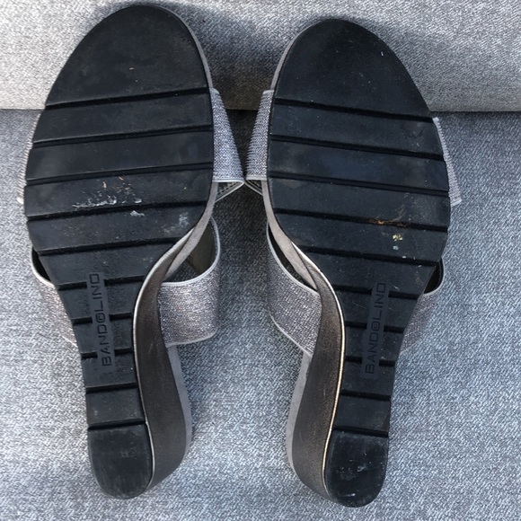 Like new! - BANDOLINO Be Flexible ‘Gamma’ Stretch Wedge Sandals - Picture 7 of 9